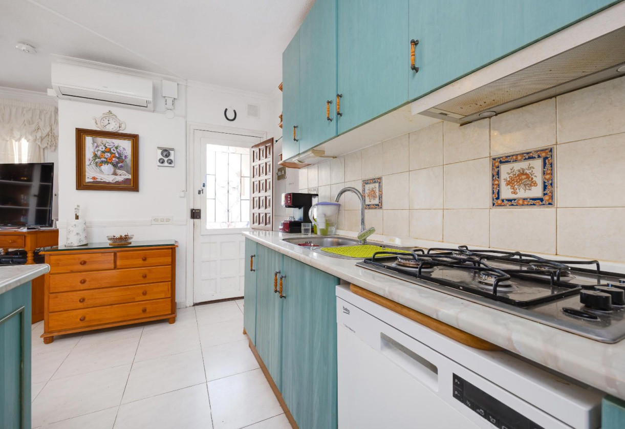 Reventa · terraced house · Torrevieja · Los Ángeles