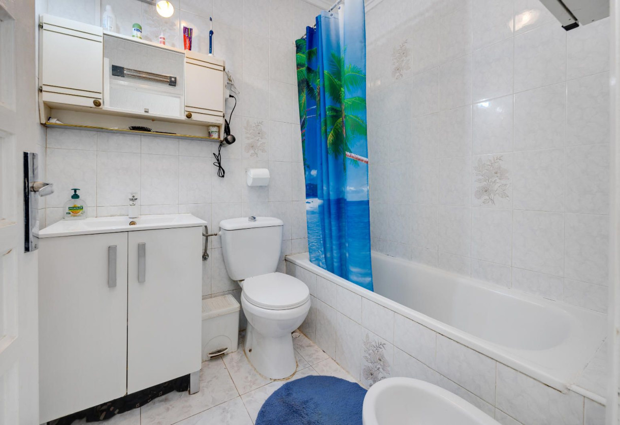 Reventa · terraced house · Torrevieja · Los Ángeles