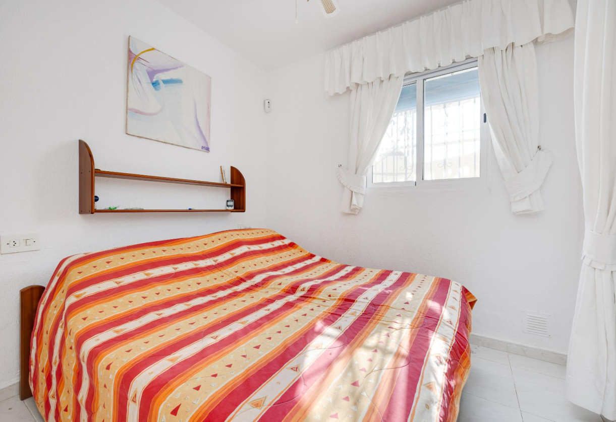 Reventa · terraced house · Torrevieja · Los Ángeles