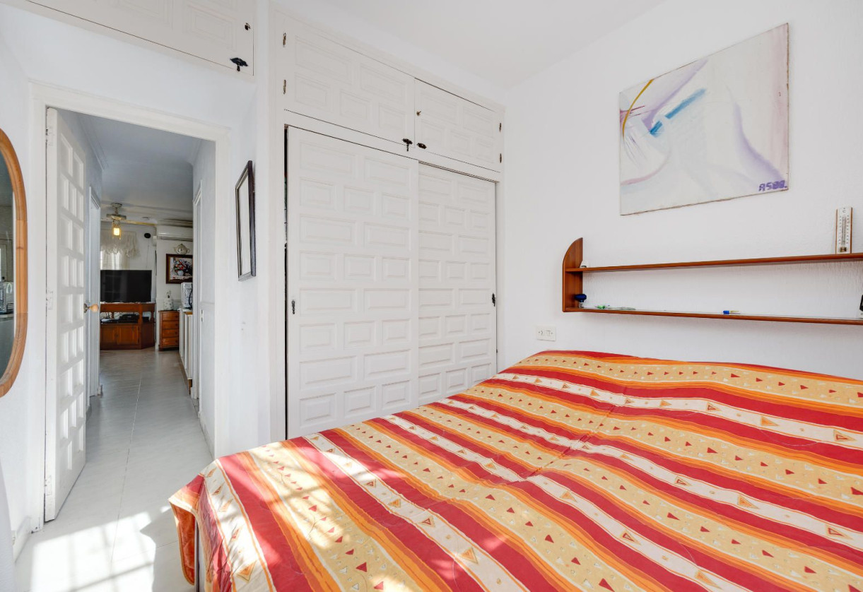 Reventa · terraced house · Torrevieja · Los Ángeles