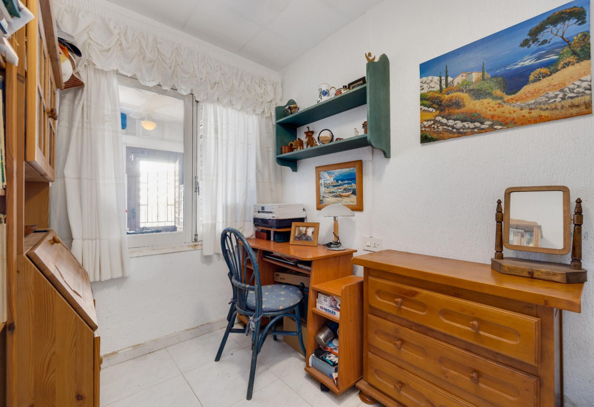 Reventa · terraced house · Torrevieja · Los Ángeles