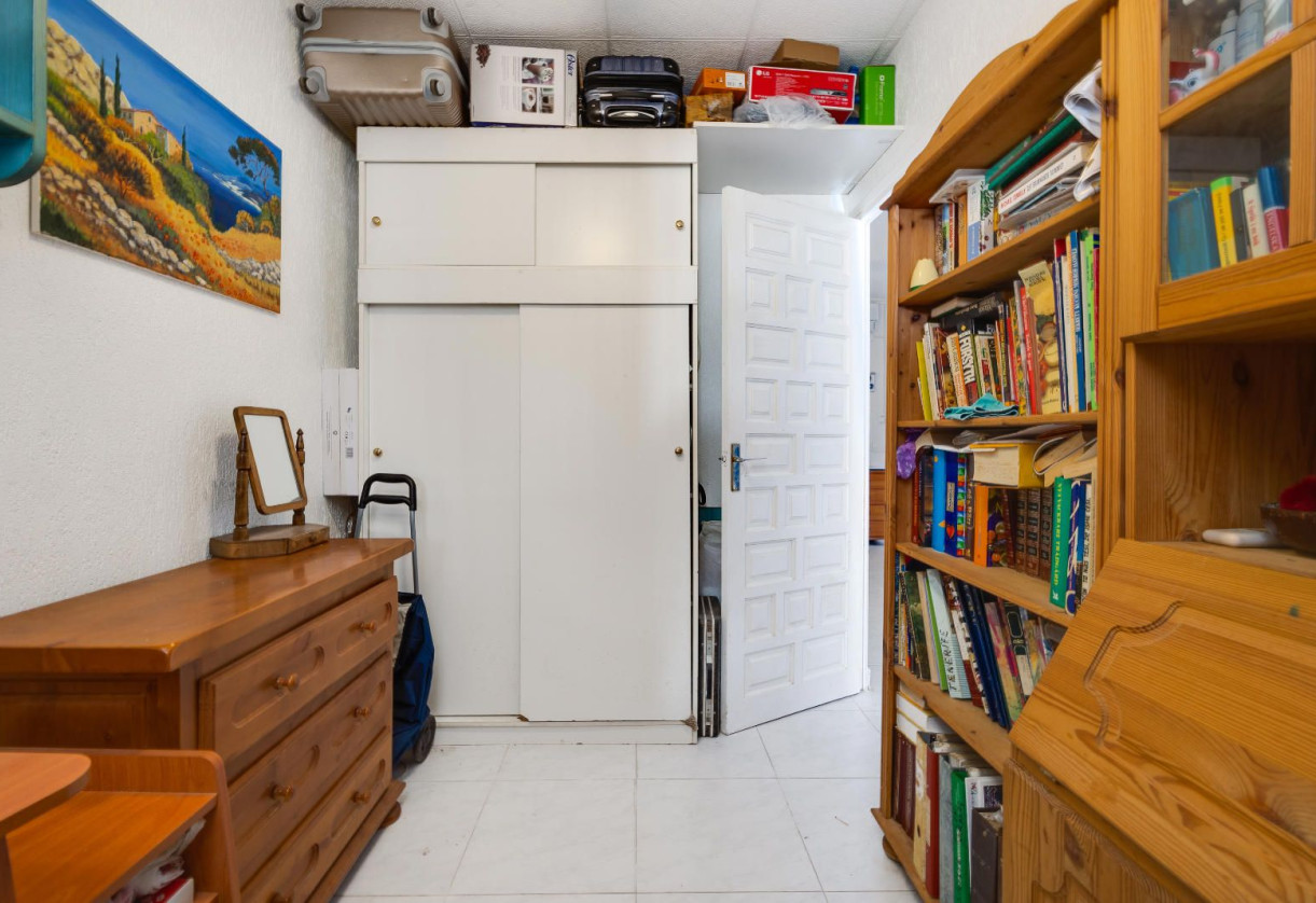 Reventa · terraced house · Torrevieja · Los Ángeles