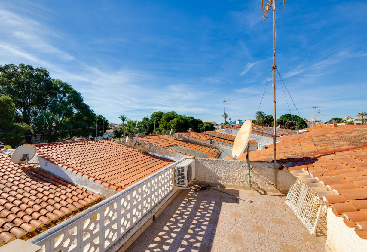 Reventa · terraced house · Torrevieja · Los Ángeles