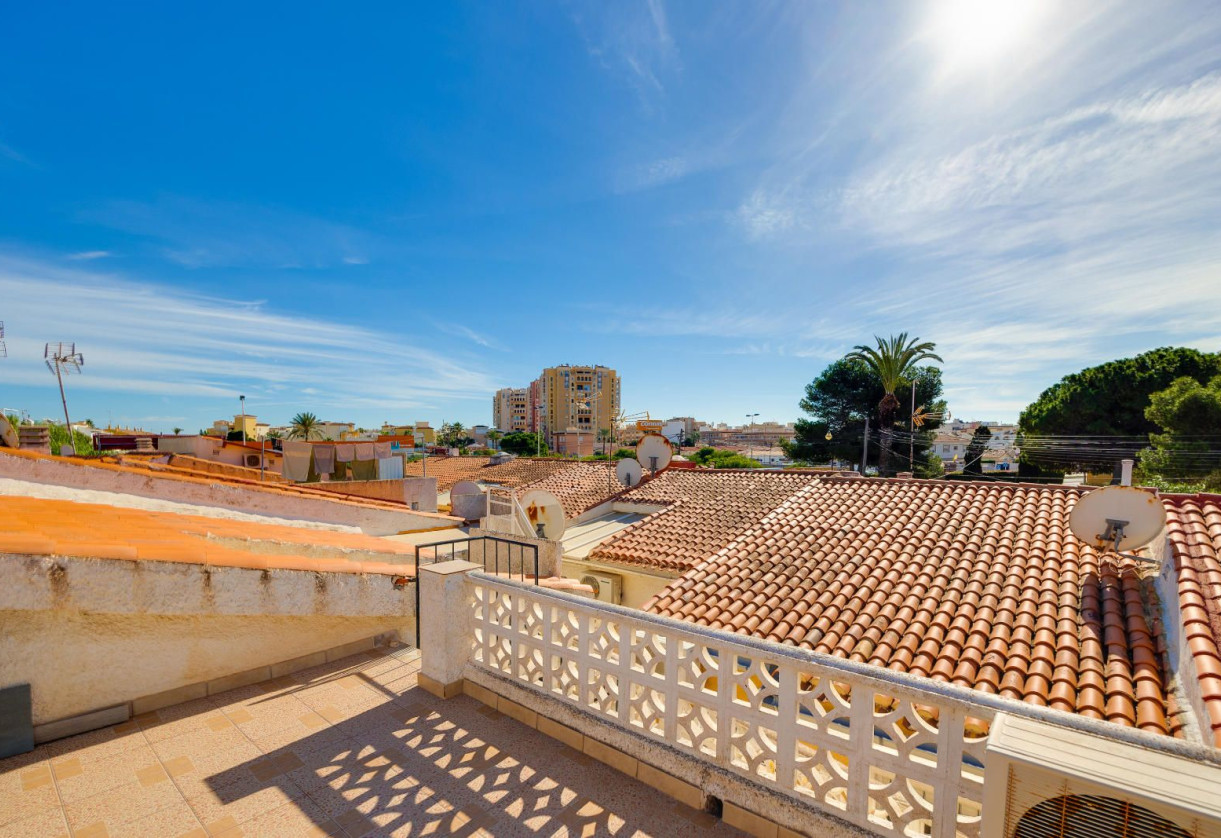 Reventa · terraced house · Torrevieja · Los Ángeles