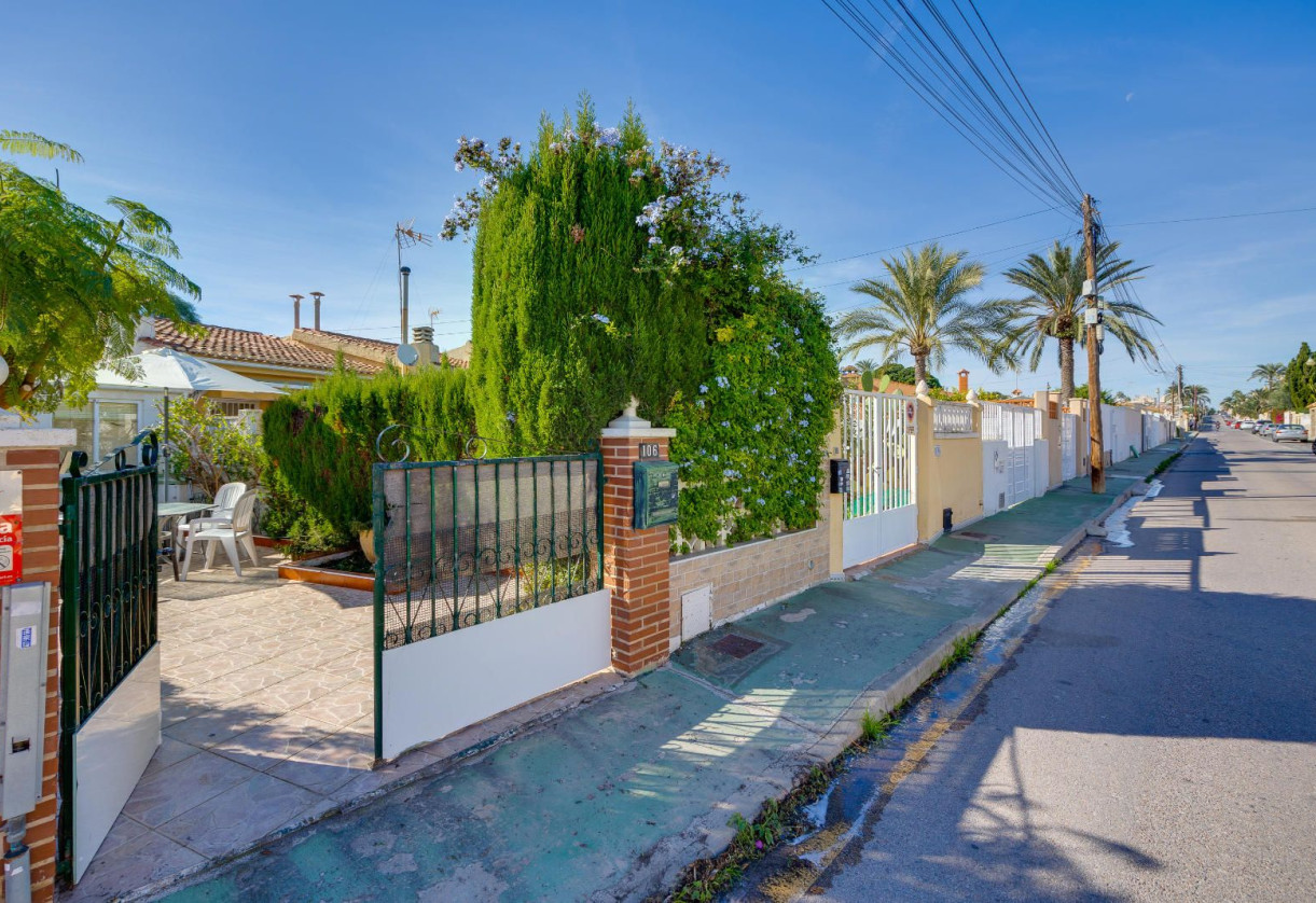 Reventa · terraced house · Torrevieja · Los Ángeles