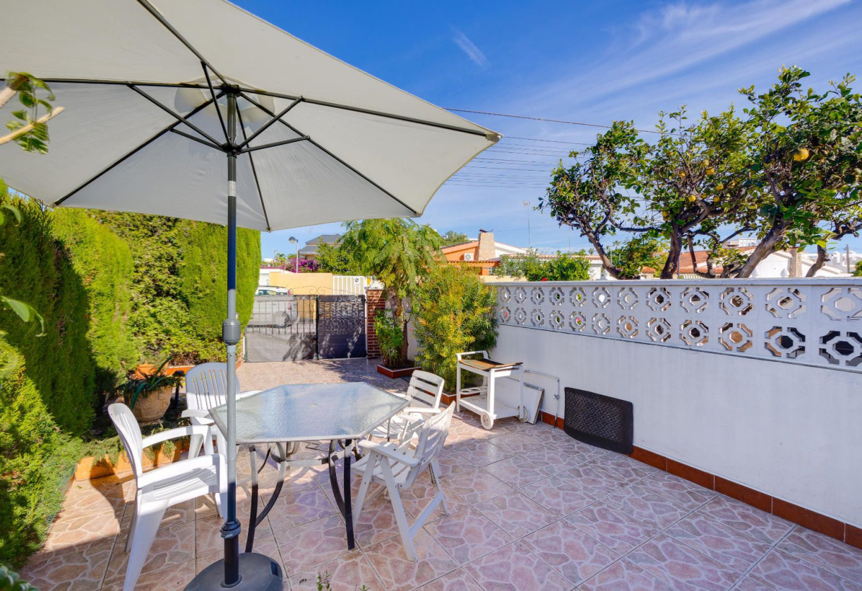 Reventa · terraced house · Torrevieja · Los Ángeles
