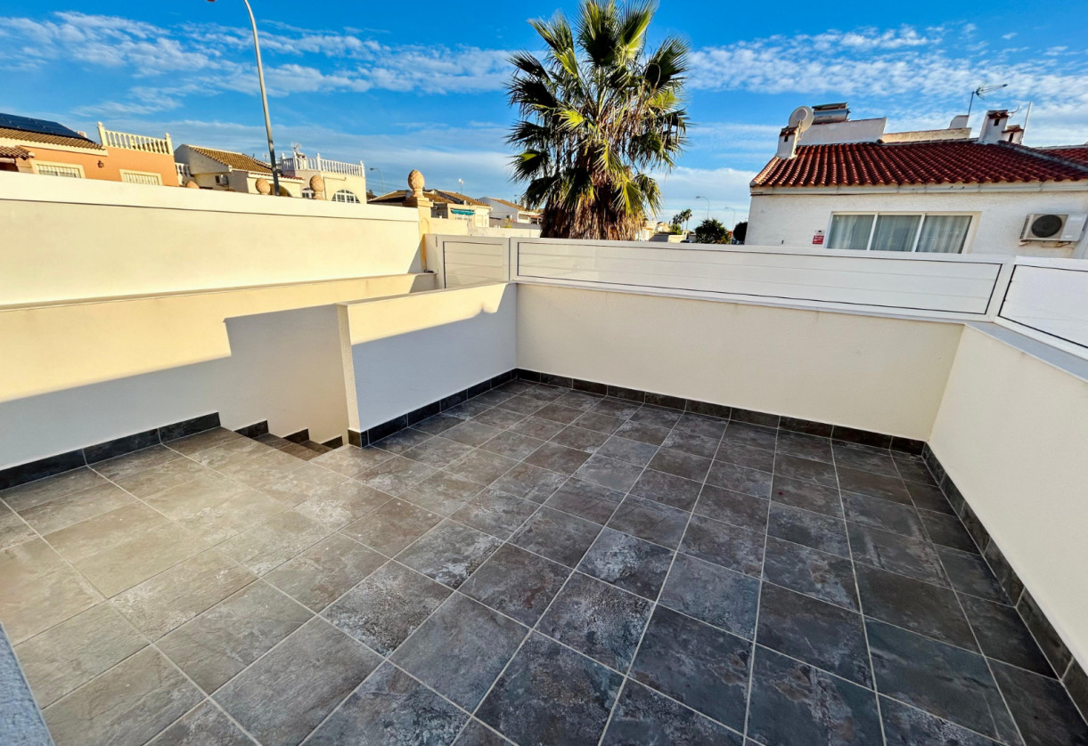 Rynek wtórny · Townhouse · Torrevieja · Urbanización San Luis