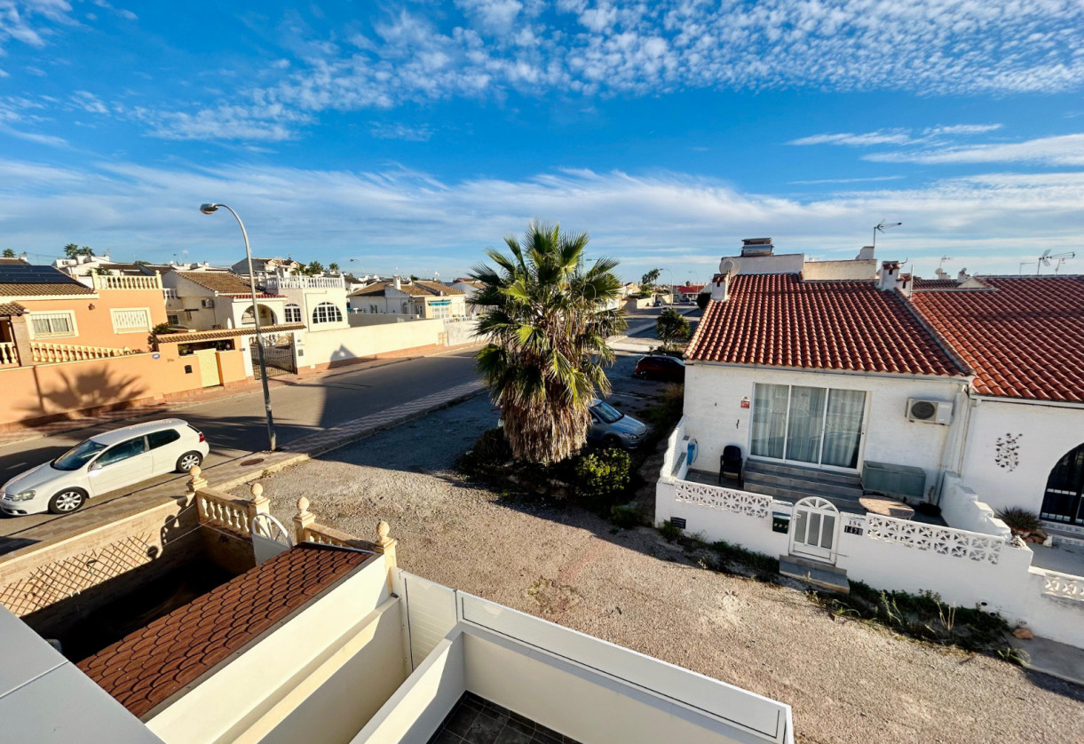 Rynek wtórny · Townhouse · Torrevieja · Urbanización San Luis