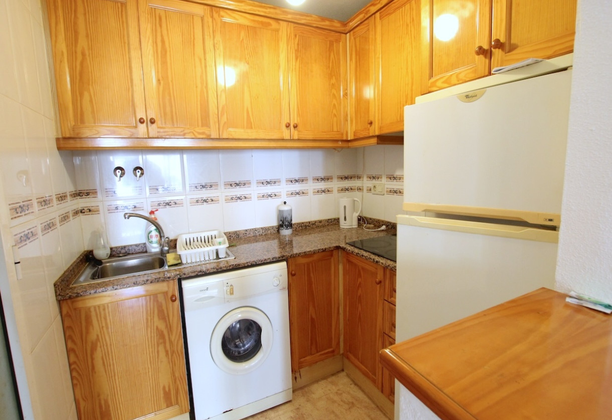 Resale · Townhouse · Los Balcones