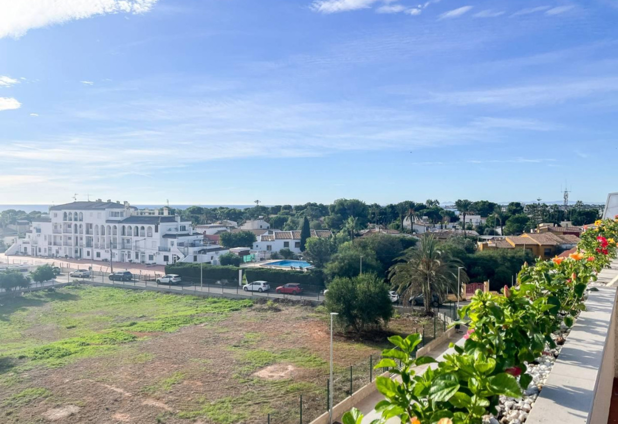 Sale · APARTAMENTO · Torrevieja · Punta Prima