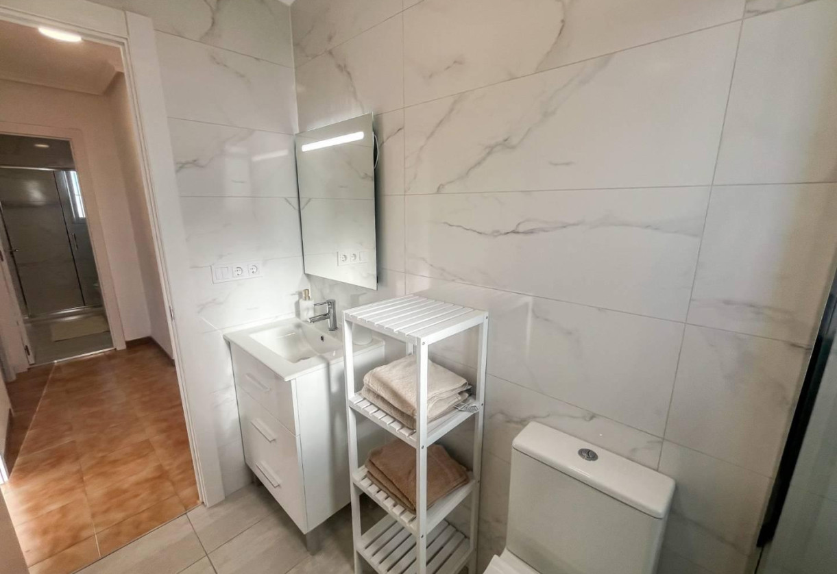 Sale · APARTAMENTO · Torrevieja · Punta Prima
