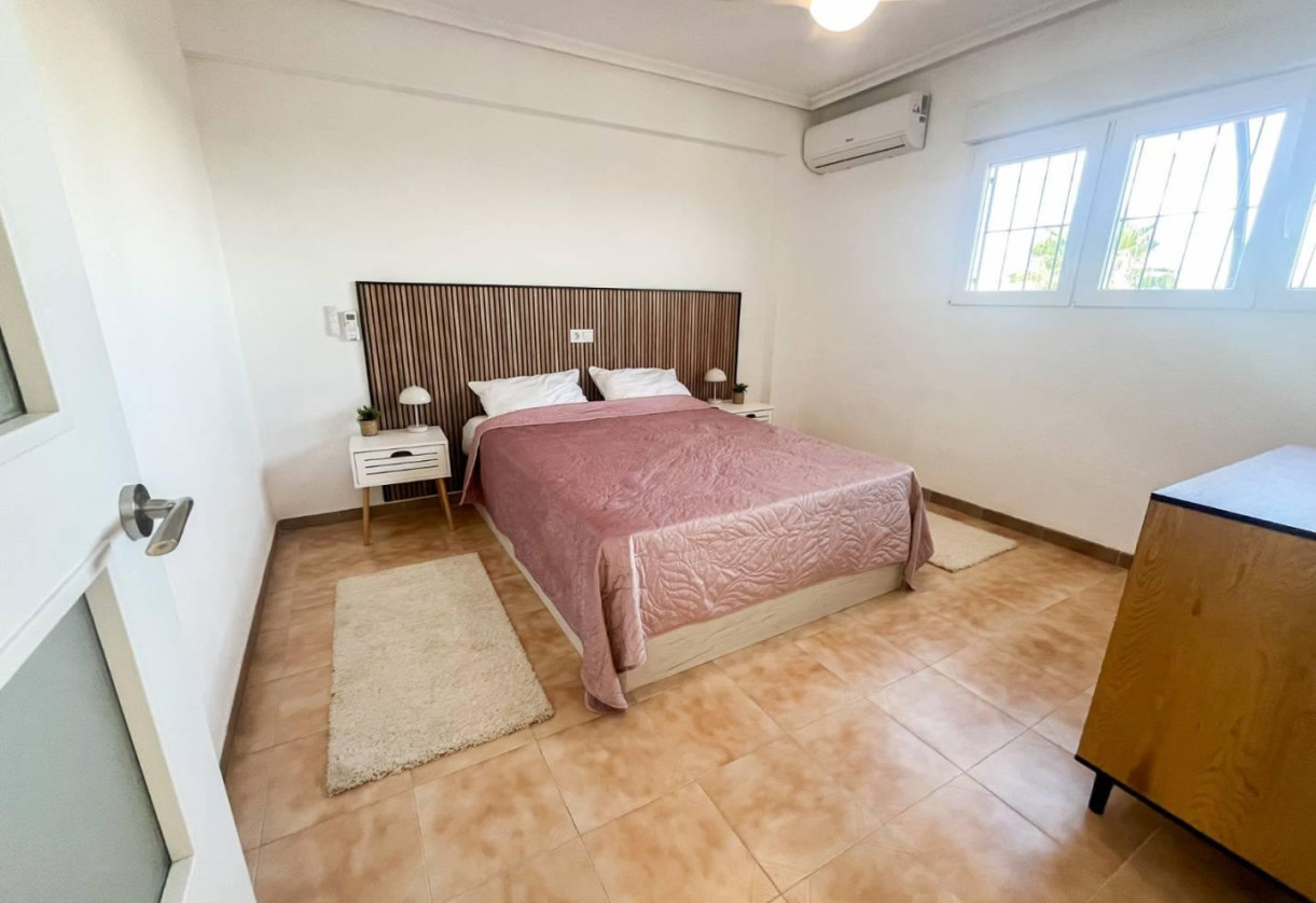 Sale · APARTAMENTO · Torrevieja · Punta Prima