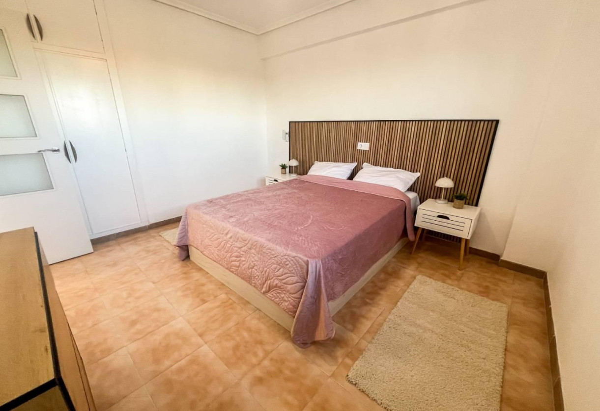 Sale · APARTAMENTO · Torrevieja · Punta Prima