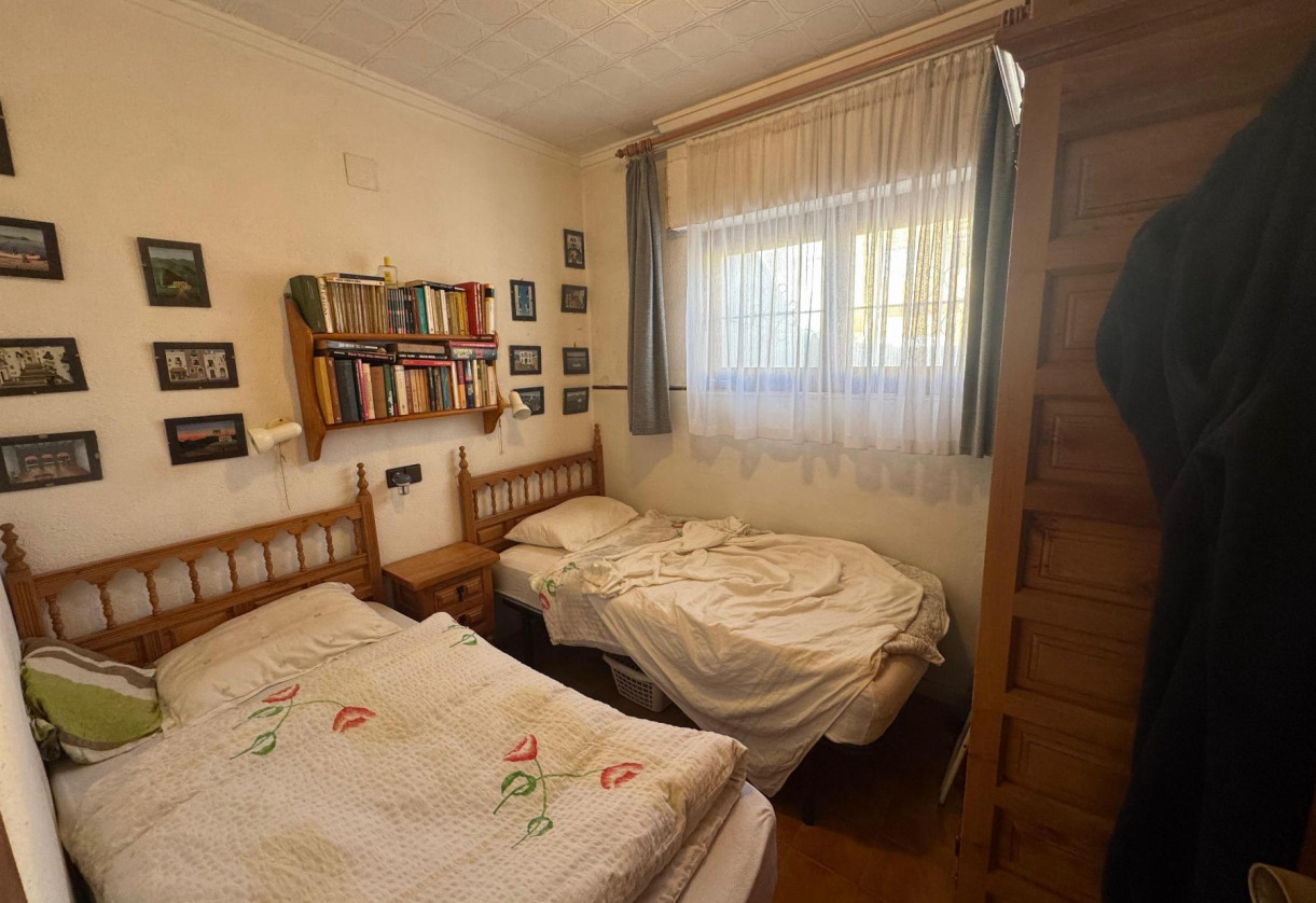 Sale · Bungalow · Torrevieja · torreta III