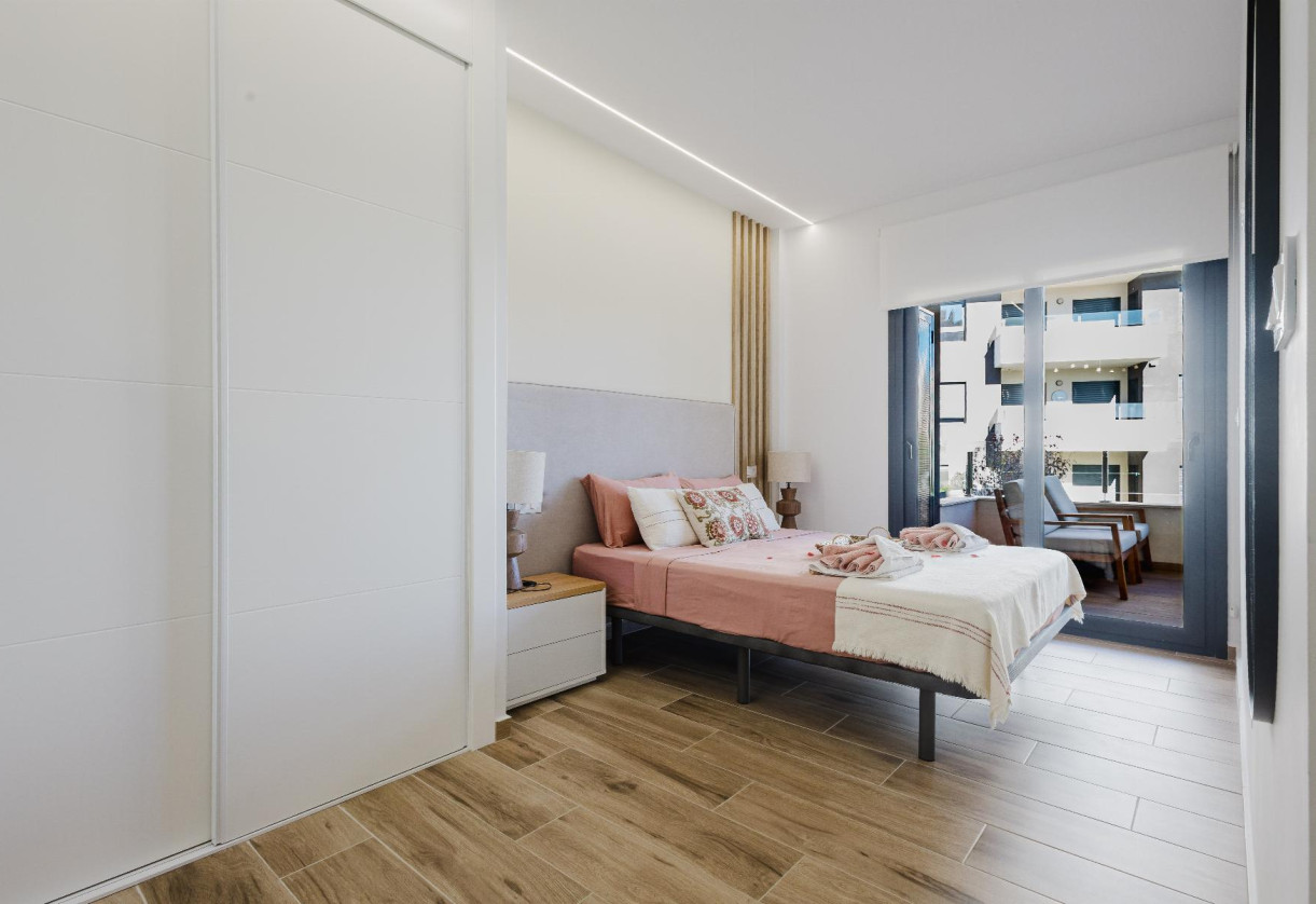 Rynek wtórny · APARTAMENTO · Orihuela Costa · valentino golf III