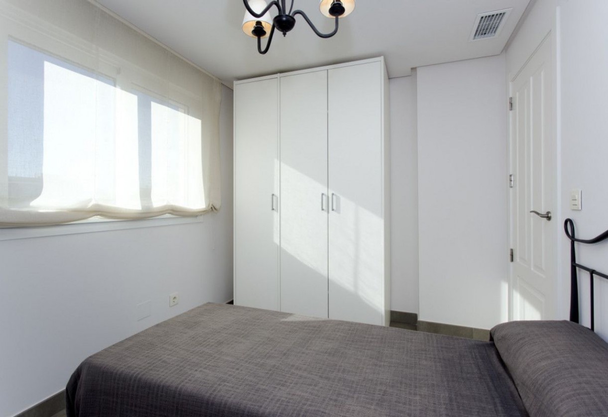 Rynek pierwotny · Terraced Houses · Santa Pola