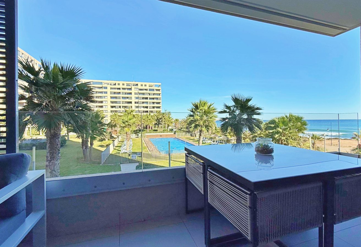 Rynek wtórny · Apartment · Torrevieja · Punta Prima