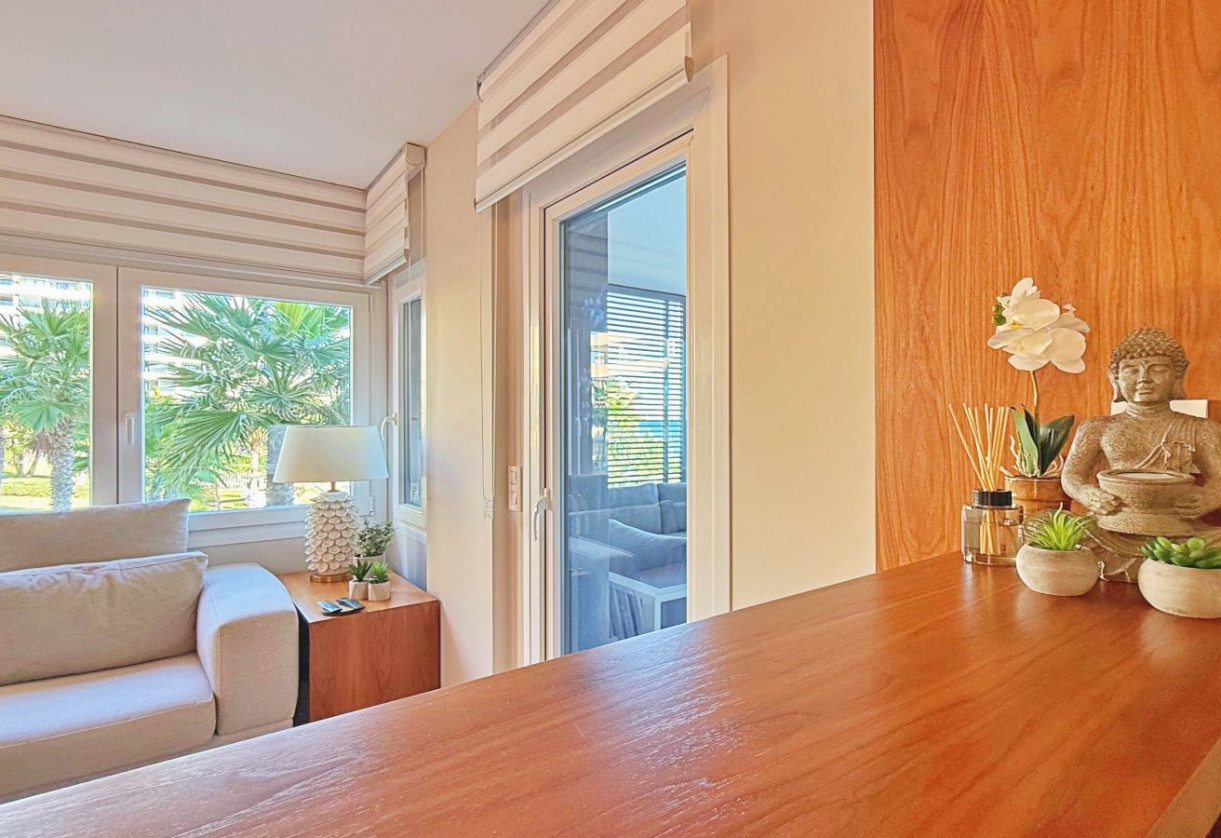 Rynek wtórny · Apartment · Torrevieja · Punta Prima