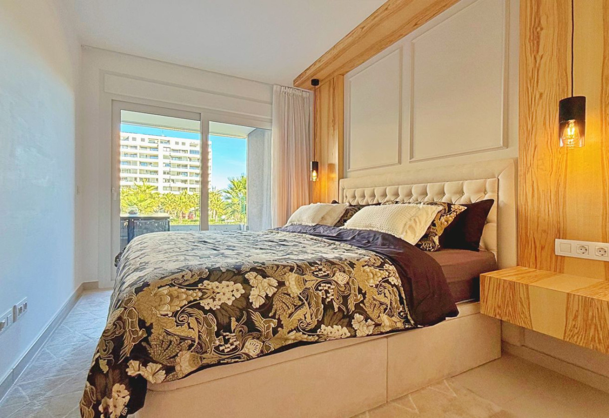 Rynek wtórny · Apartment · Torrevieja · Punta Prima