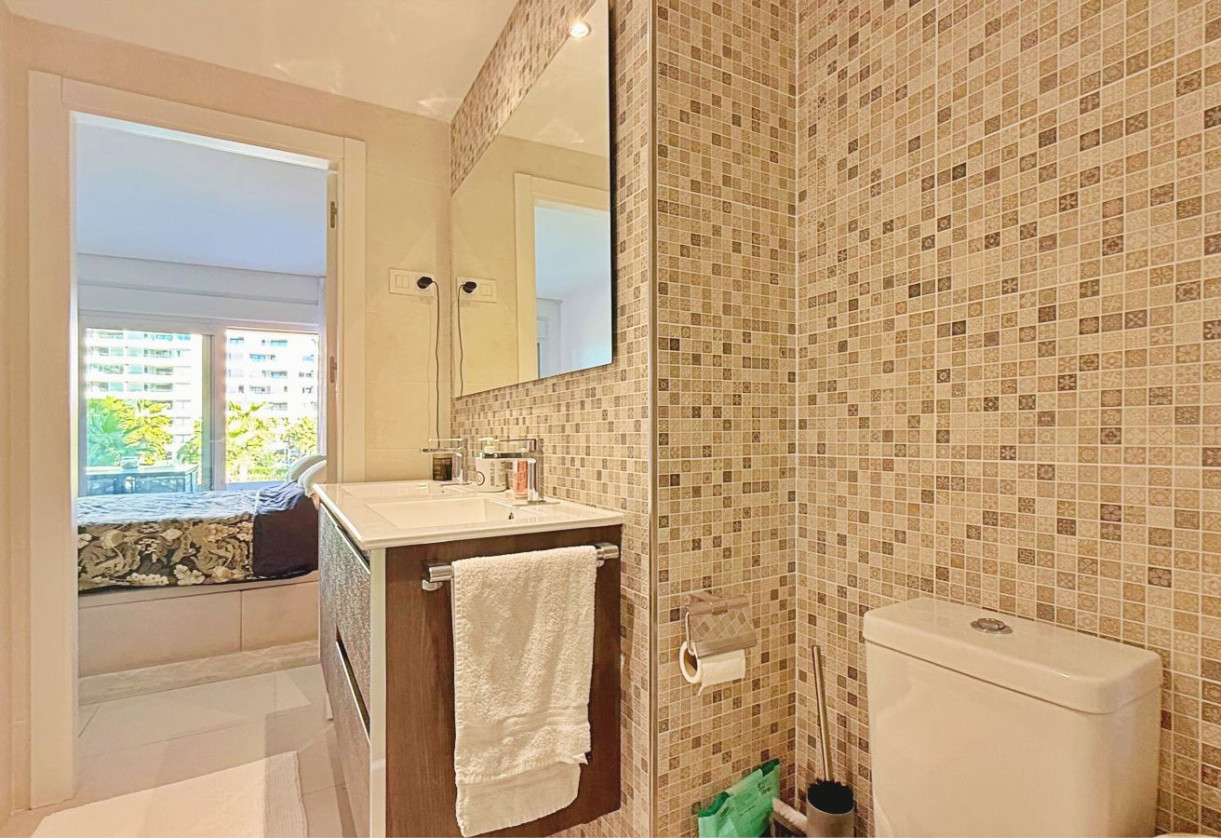 Rynek wtórny · Apartment · Torrevieja · Punta Prima