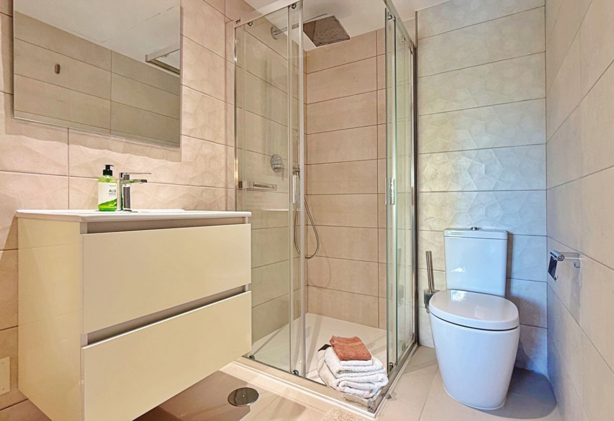 Rynek wtórny · Apartment · Torrevieja · Punta Prima