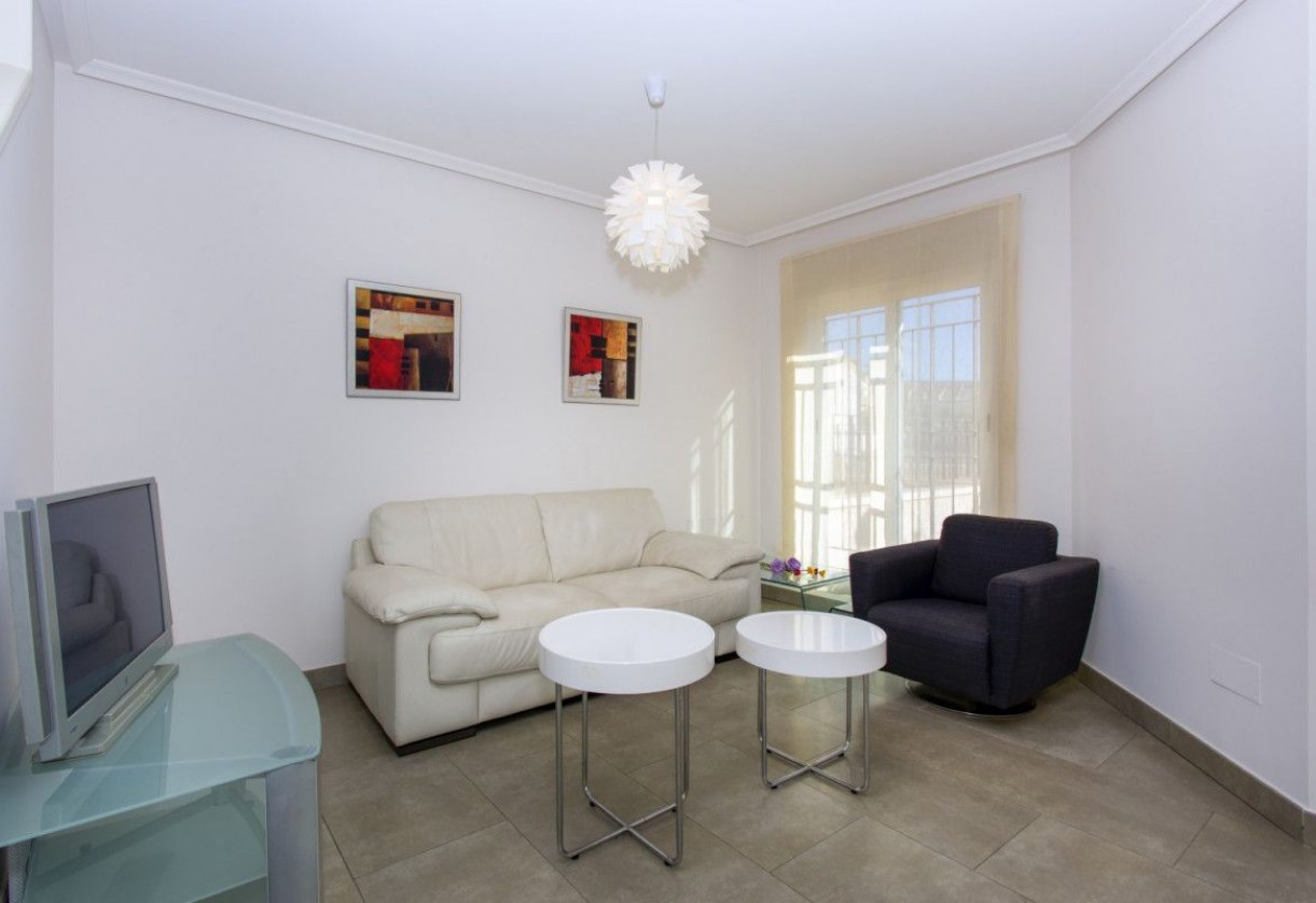 Rynek pierwotny · Terraced Houses · Santa Pola