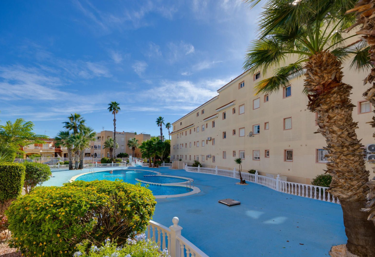 Sale · Apartment · Torrevieja · San Luis