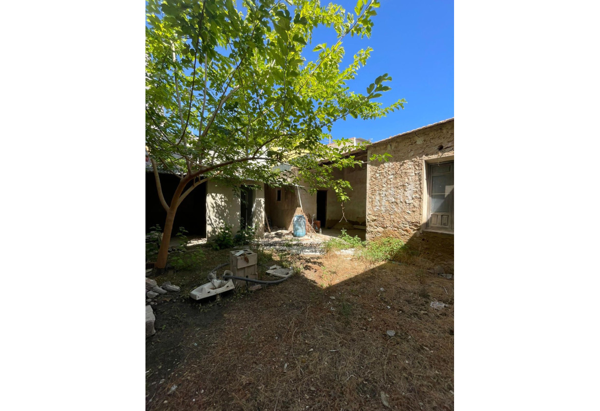 Resale · terraced house · Formentera del Segura · Casco urbano