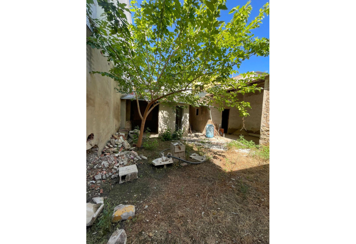 Resale · terraced house · Formentera del Segura · Casco urbano