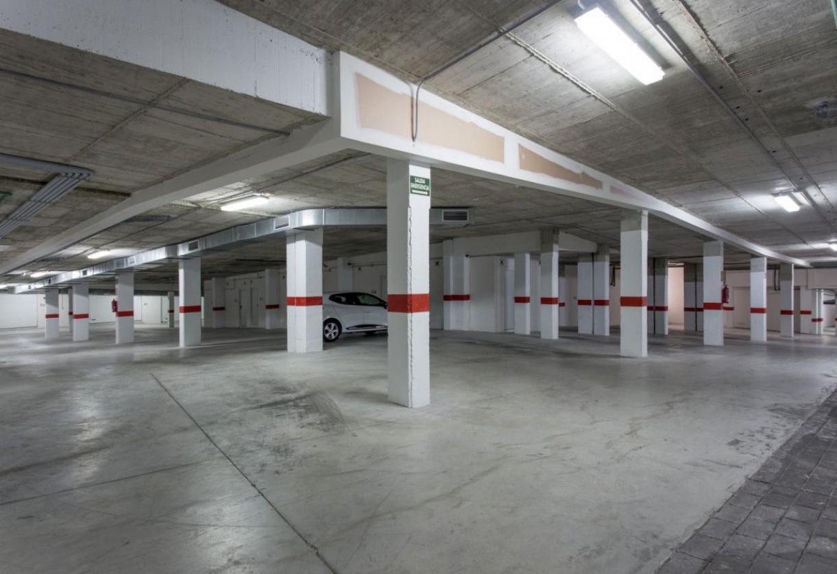 Rynek pierwotny · Terraced Houses · Santa Pola