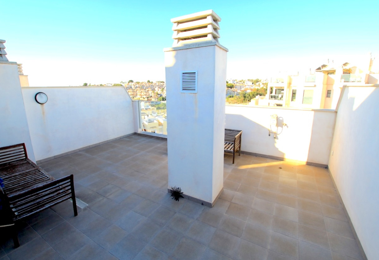 Resale · Apartment · Villamartin