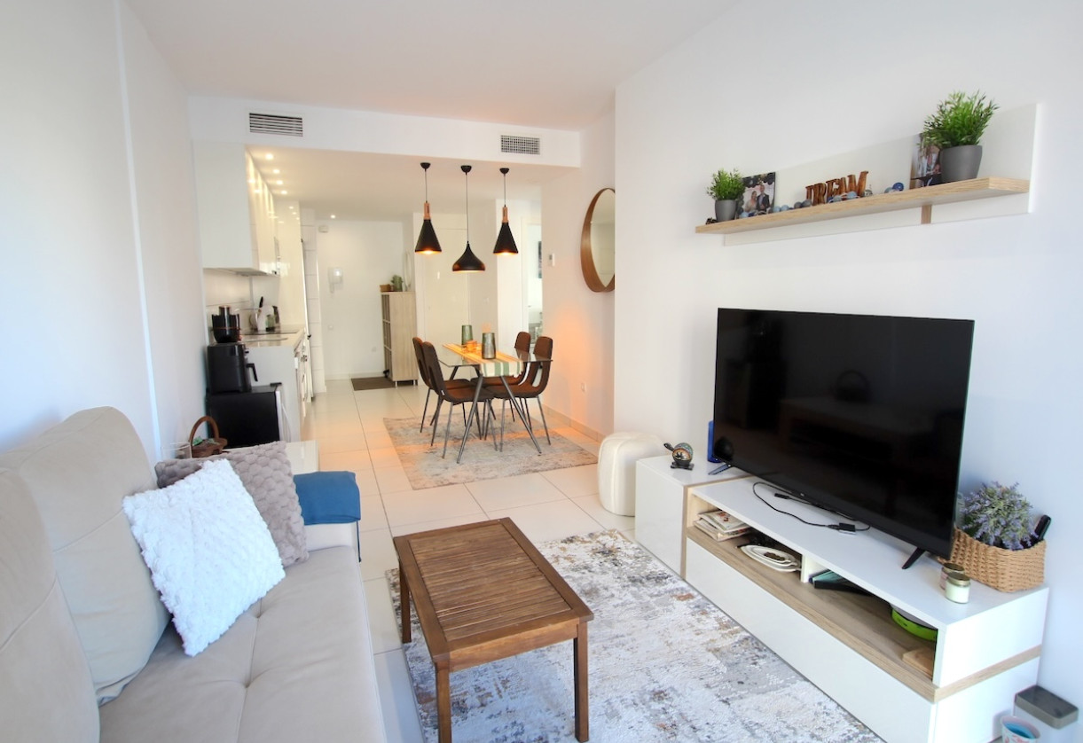Resale · Apartment · Villamartin