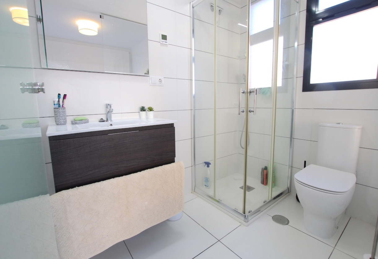 Resale · Apartment · Villamartin