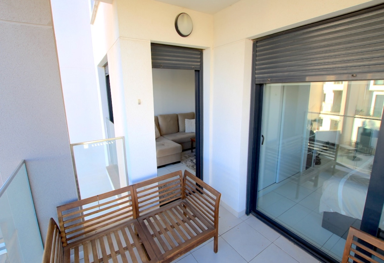 Resale · Apartment · Villamartin