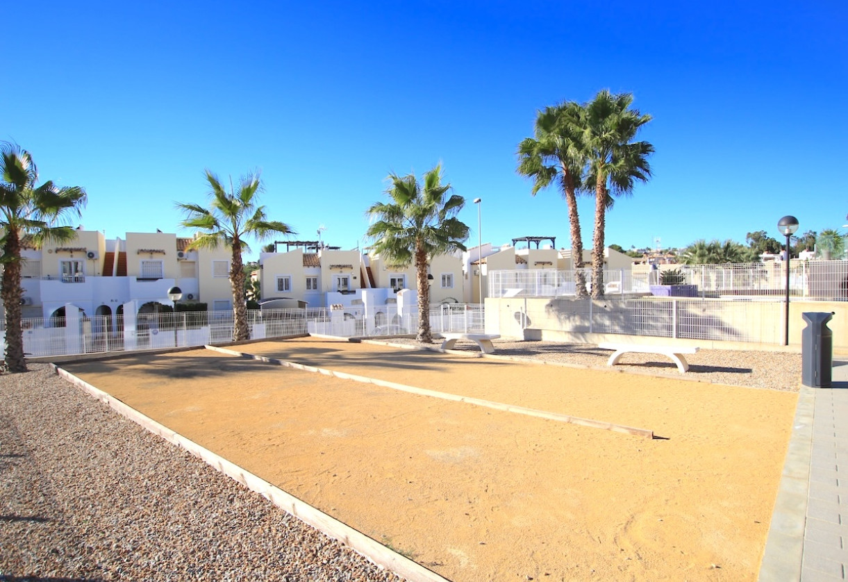 Resale · Apartment · Villamartin