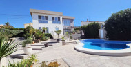 Sale · detached house · Calpe