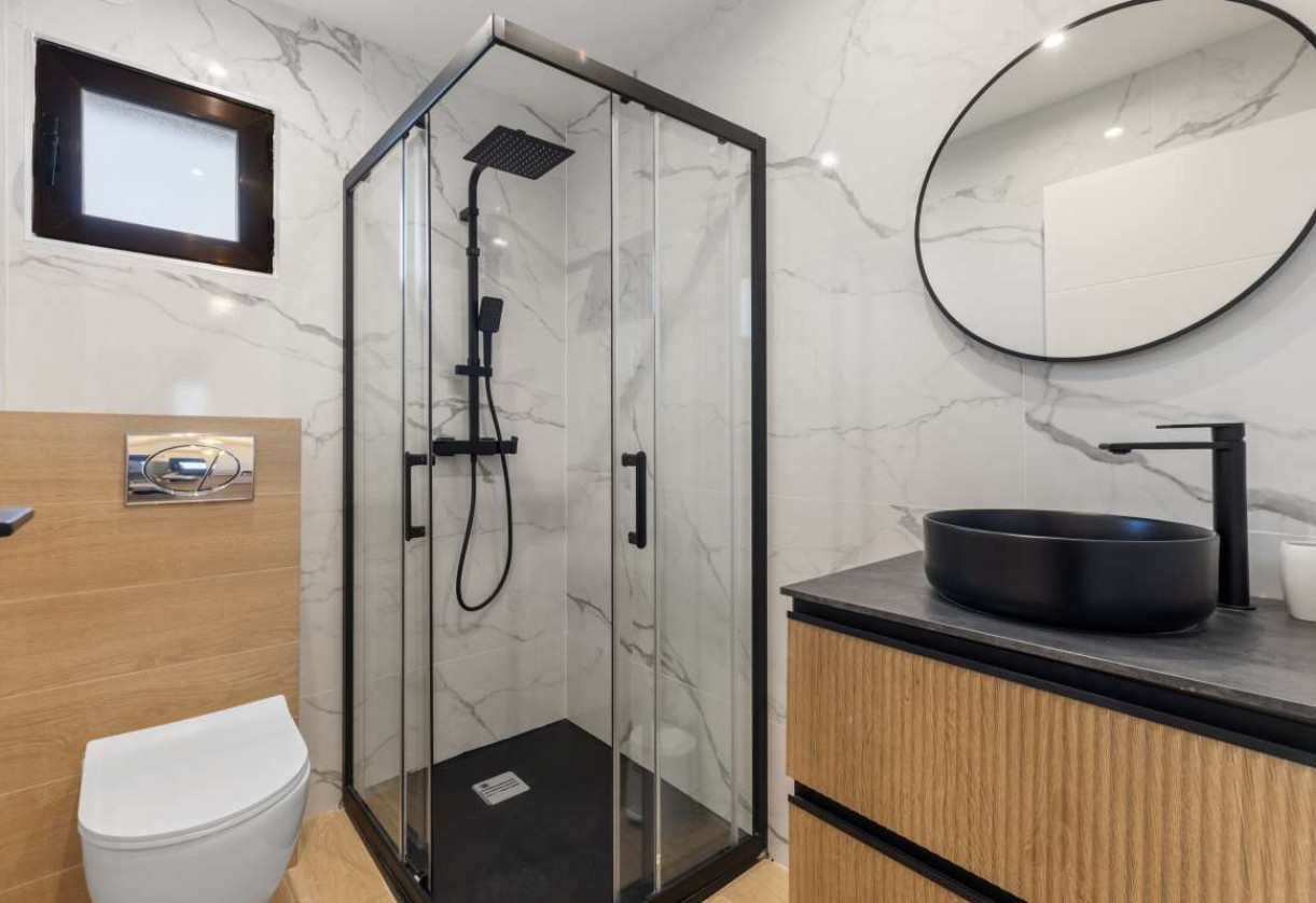 Resale · detached house · Calpe