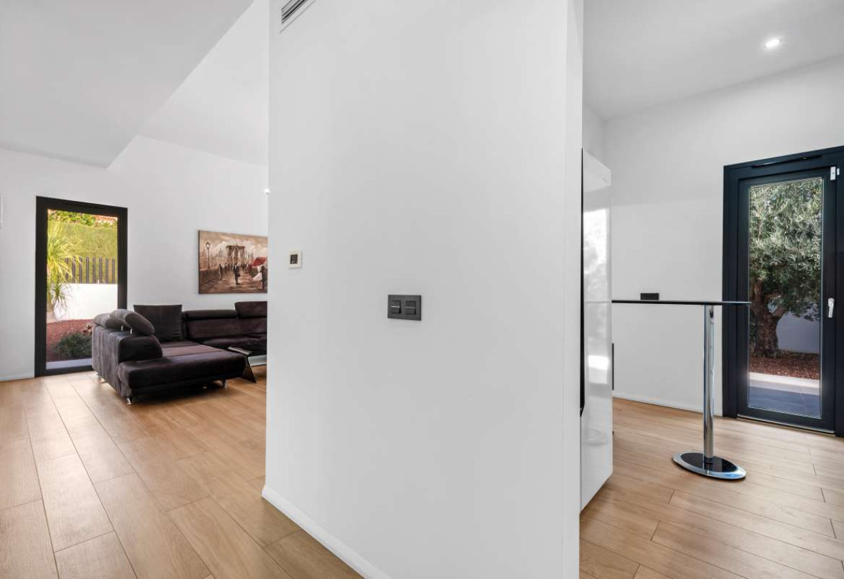 Sale · detached house · Altea