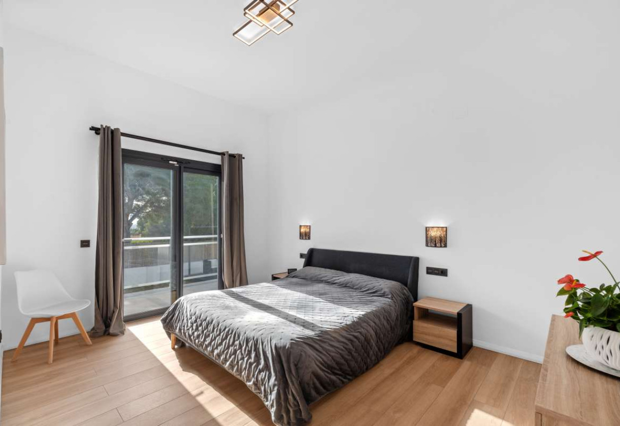 Sale · detached house · Altea