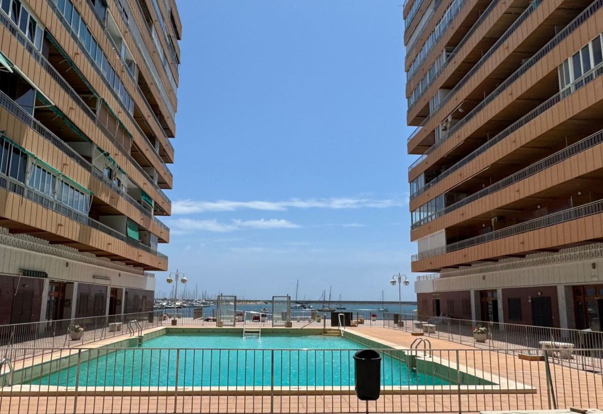 Rynek wtórny · Apartment · Torrevieja