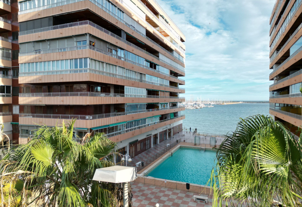 Rynek wtórny · Apartment · Torrevieja