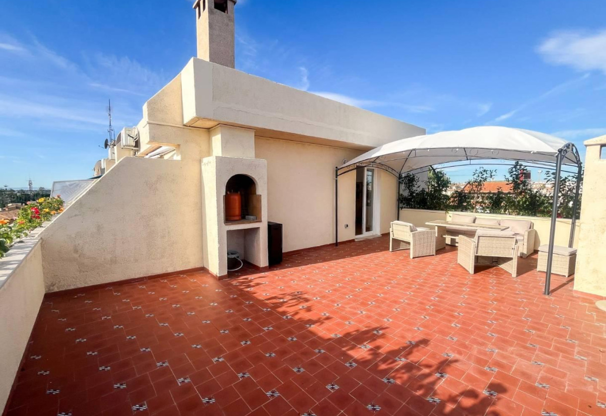 Reventa · APARTAMENTO · Torrevieja · Punta Prima