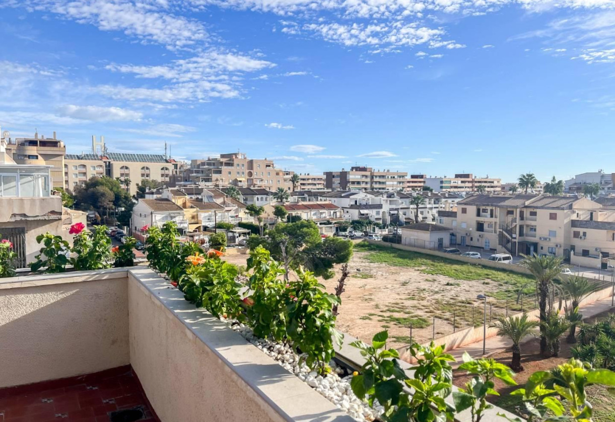 Reventa · APARTAMENTO · Torrevieja · Punta Prima