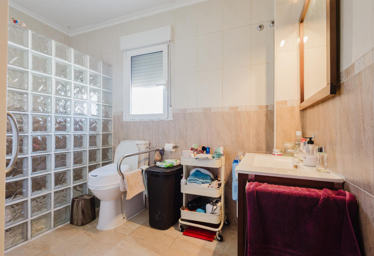 Resale · Chalet · Torrevieja · LA SIESTA