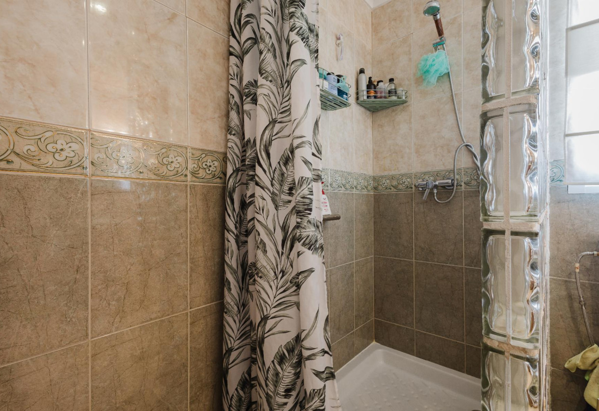 Resale · Chalet · Torrevieja · LA SIESTA