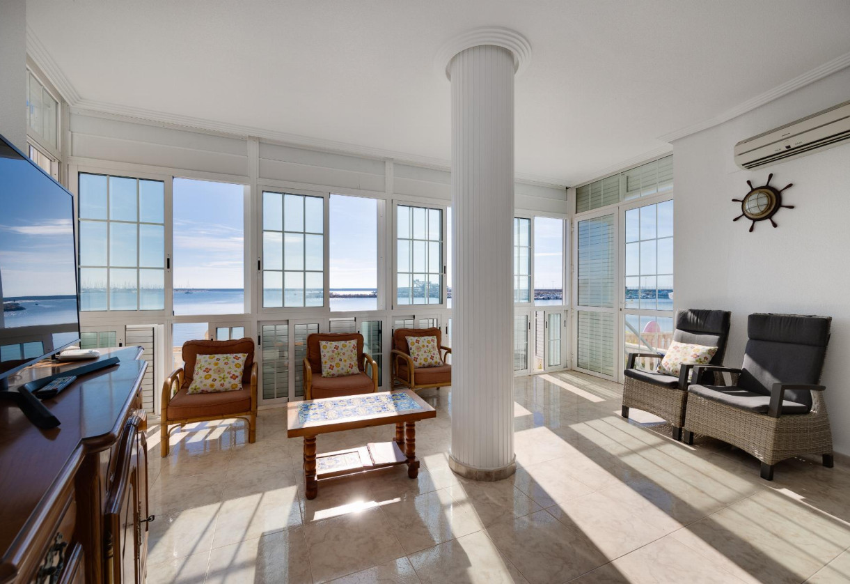 Rynek wtórny · APARTAMENTO · Torrevieja · Playa del Acequión