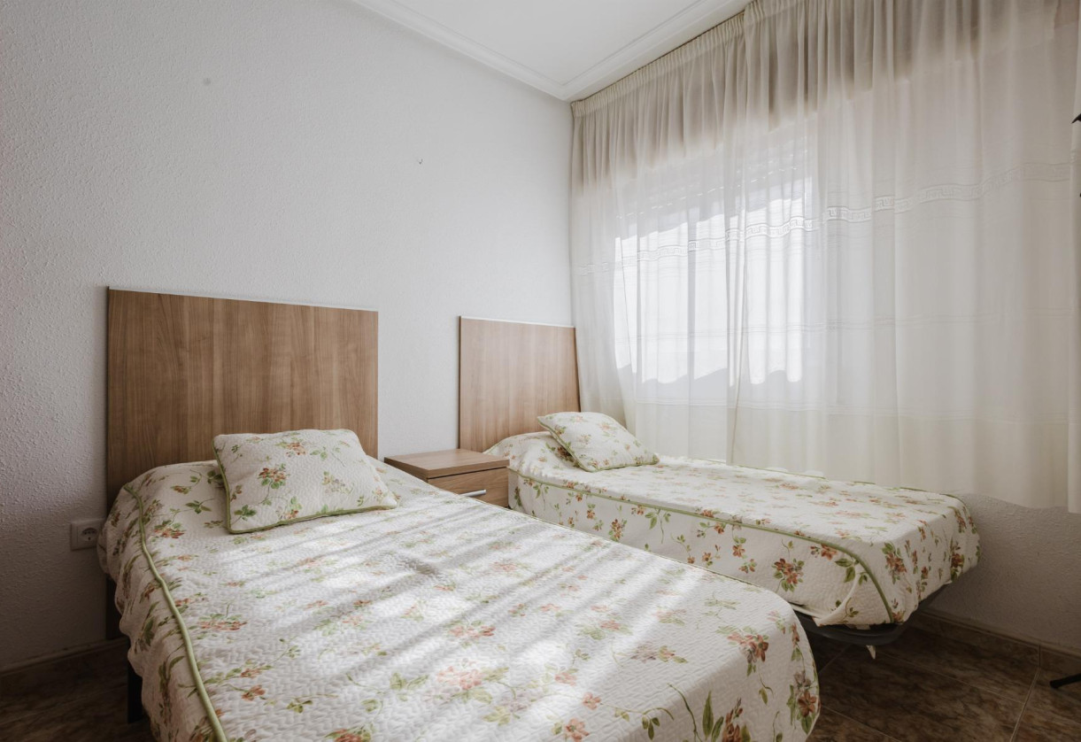 Sale · APARTAMENTO · Torrevieja · playa de los naufragos