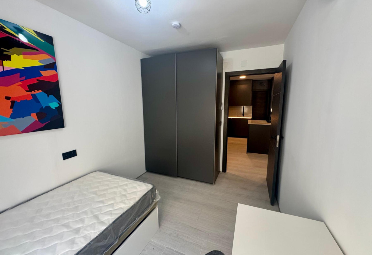 Rynek wtórny · APARTAMENTO · Torrevieja · CLUB NAUTICO TORREVIEJA