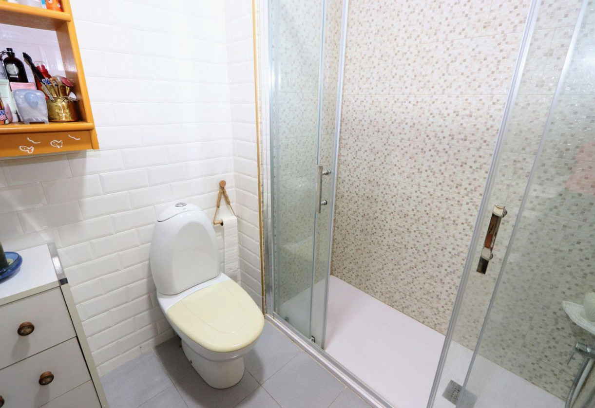 Rynek wtórny · APARTAMENTO · Torrevieja · Playa Flamenca