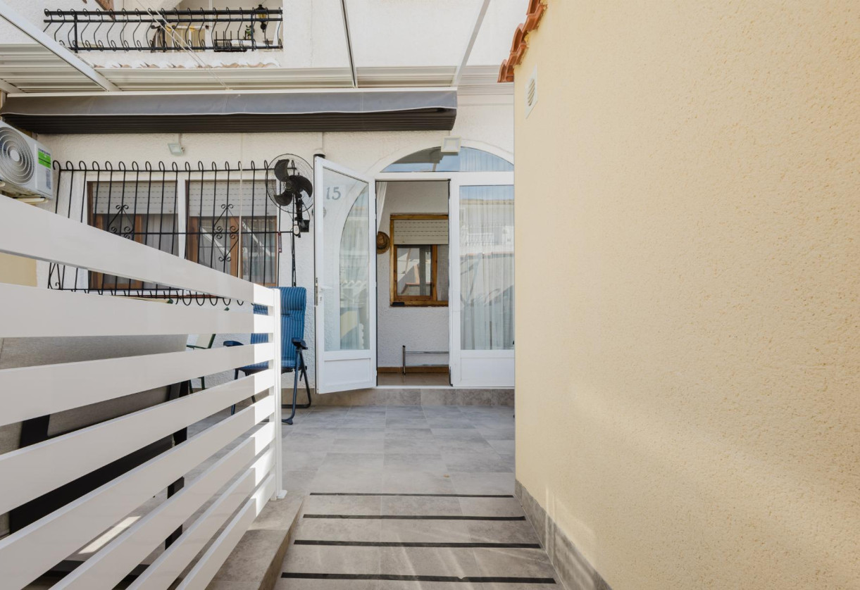 Rynek wtórny · Bungalow · Torrevieja · playa de los naufragos